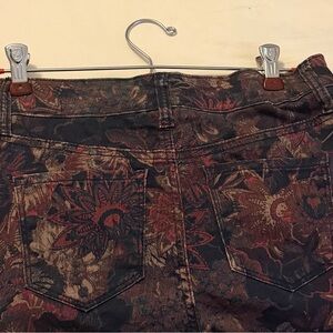 Bandolino Multicolor Patterned Jeans